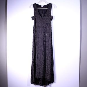 Flynn Skye V Neck Striped Maxi Dress Black Small